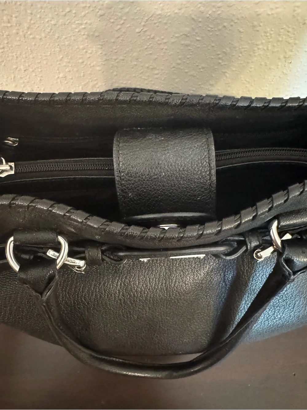 Authentic Michael Kors Whipped Hamilton East West Tote in Classic Black Perfect
